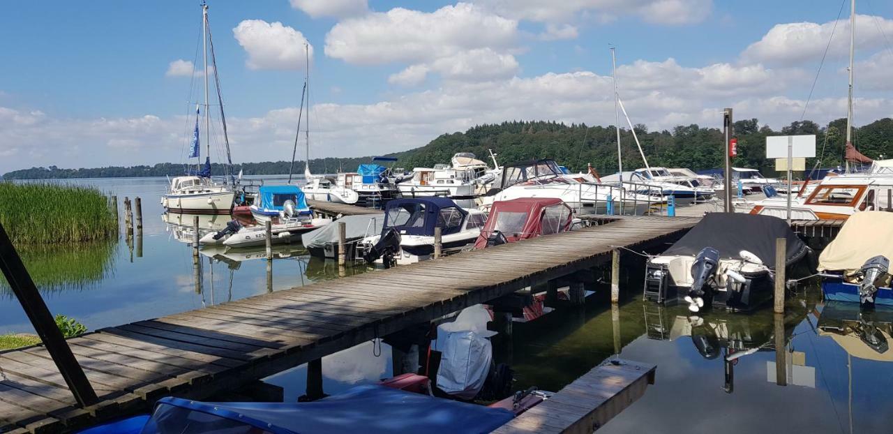 Ferienwohnung Am Schweriner See Raben Steinfeld Eksteriør billede